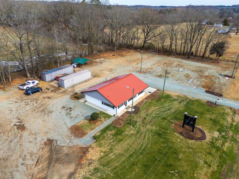 More Photos Of 7688 US 64 Hwy, Pittsboro Office For Sale