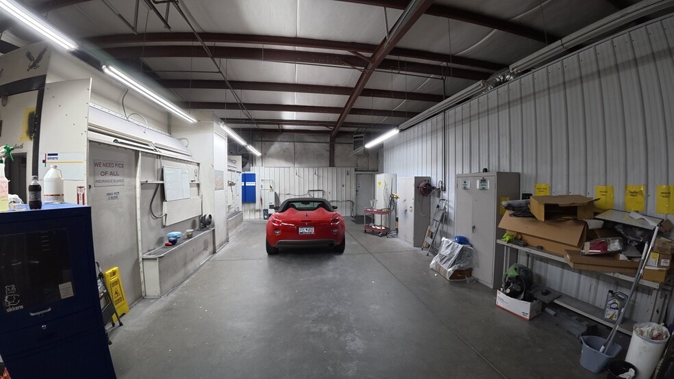 More Photos Of 1106 S 5th St, Easley Flex For Sale