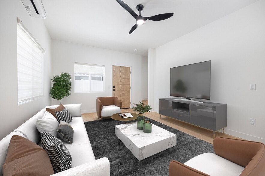 More Photos Of 3650 Quimby St, San Diego Multifamily For Sale