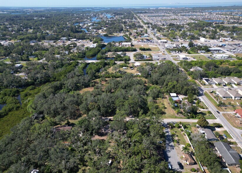 More Photos Of 301 E Shell Point Rd NE, Ruskin Land For Sale