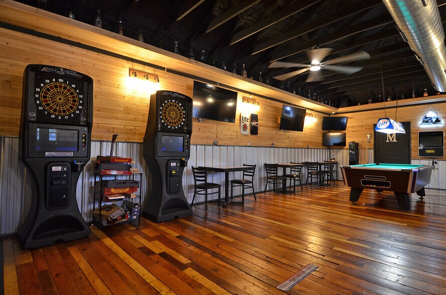 More Photos Of 818 N Shabbona St, Streator Restaurant For Sale