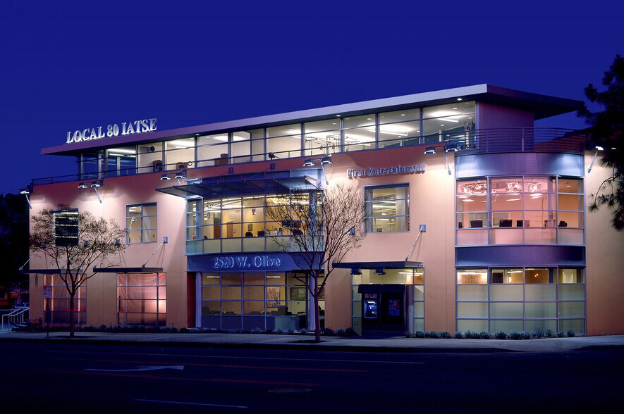 More Photos Of 2520 W Olive Ave, Burbank Medical For Lease