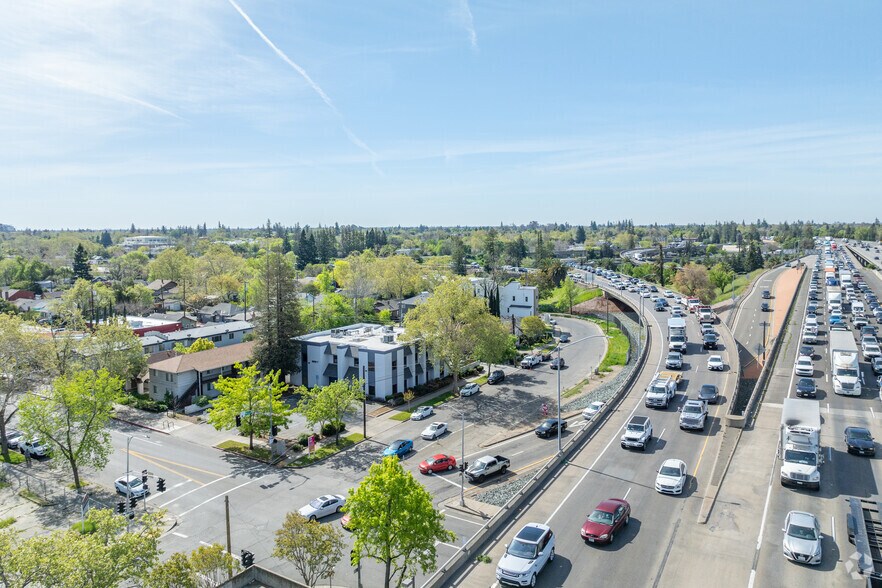 More Photos Of 3000 T St, Sacramento Office For Lease