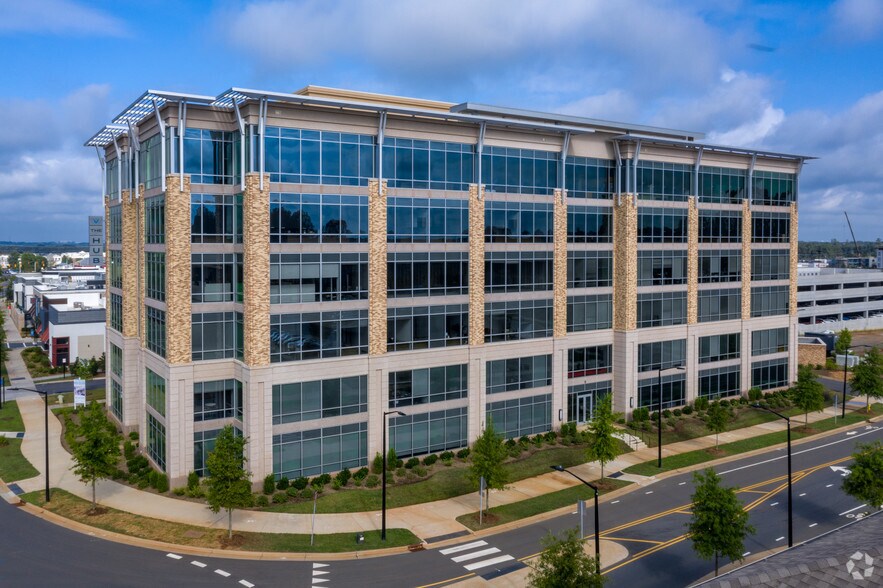 More Photos Of 6210 Ardrey Kell Rd, Charlotte Office Residential For Lease