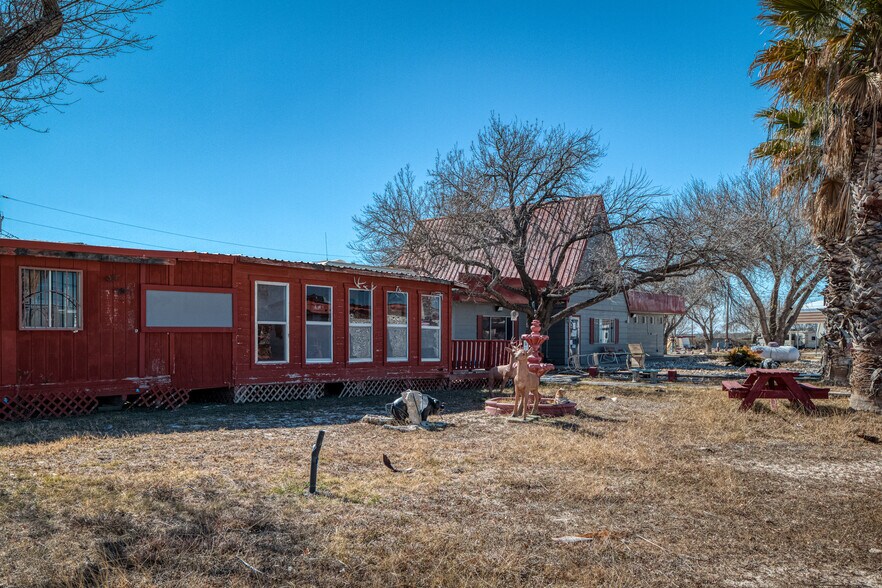 More Photos Of 9685 US 90 hwy, Del Rio Manufactured Housing Mobile Home Park For Sale