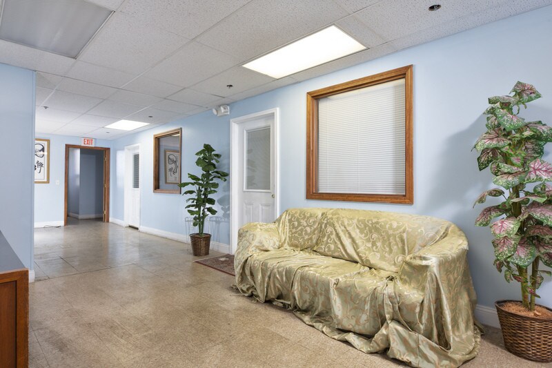 More Photos Of 950-970 Eastern Ave, Malden Manufacturing For Sale