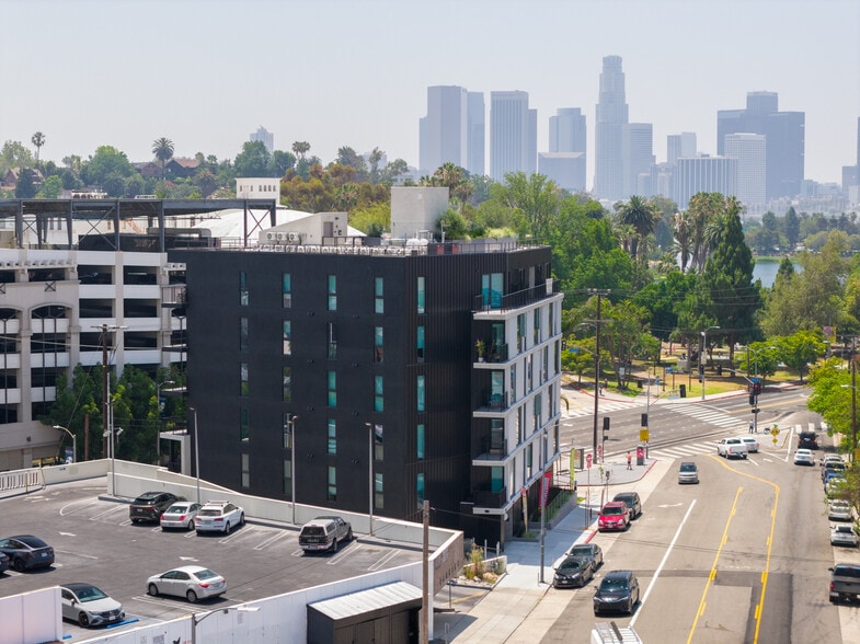 More Photos Of 1915 Park Avenue, Los Angeles Apartments For Sale