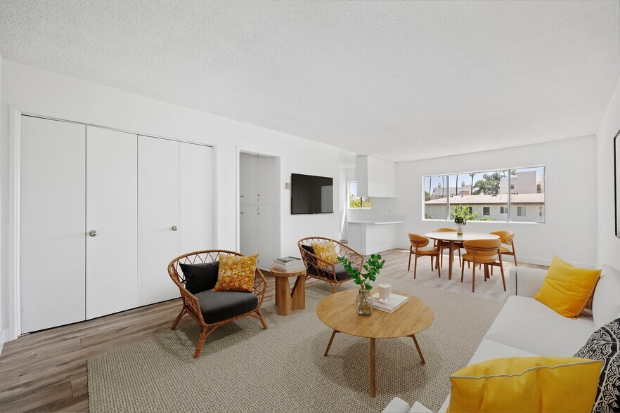 More Photos Of 1301 N Mansfield Ave, Los Angeles Apartments For Sale