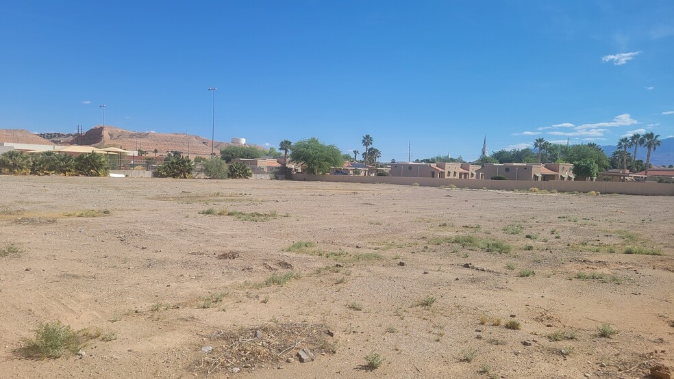 More Photos Of 451 W Mesquite Blvd, Mesquite Land For Sale