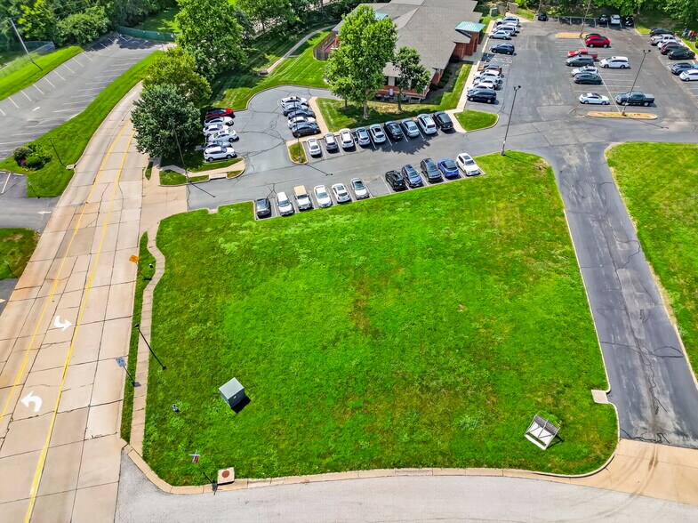 More Photos Of Cave Springs Estate, Saint Peters Land For Sale