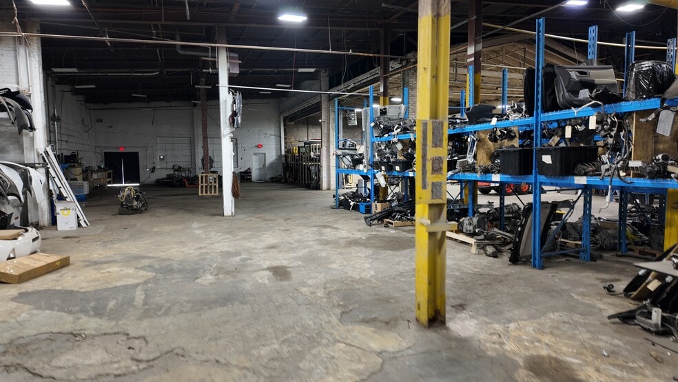 More Photos Of 3 Cass St, Keyport Warehouse For Lease