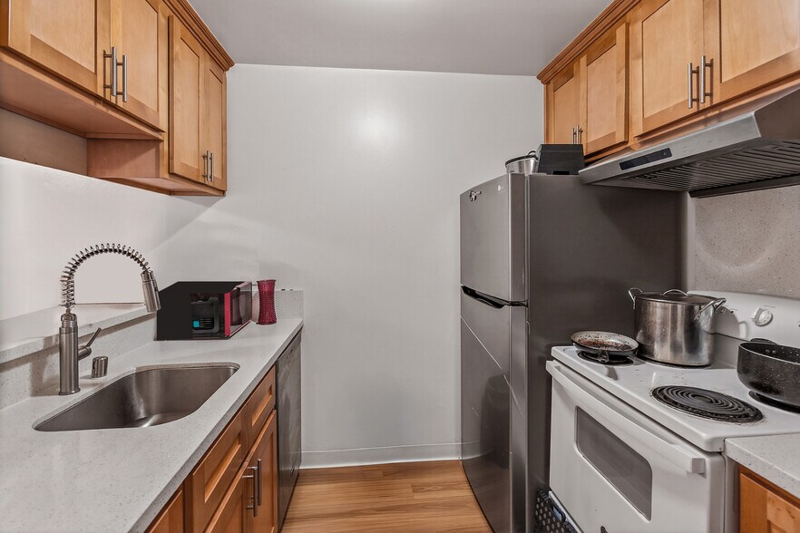 More Photos Of 1244 Quincy Dr, San Jose Apartments For Sale