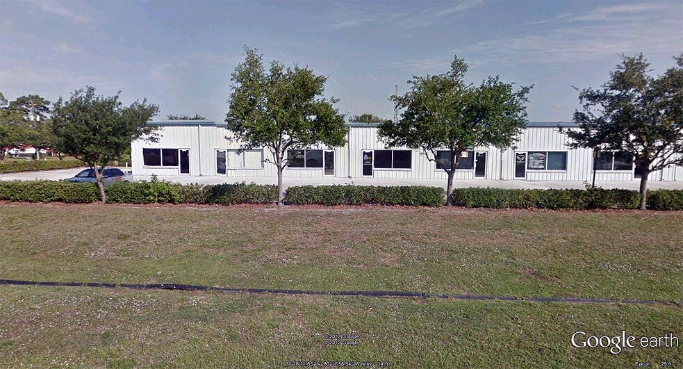 More Photos Of 1260-1296 SE Industrial Blvd, Port Saint Lucie Warehouse For Sale