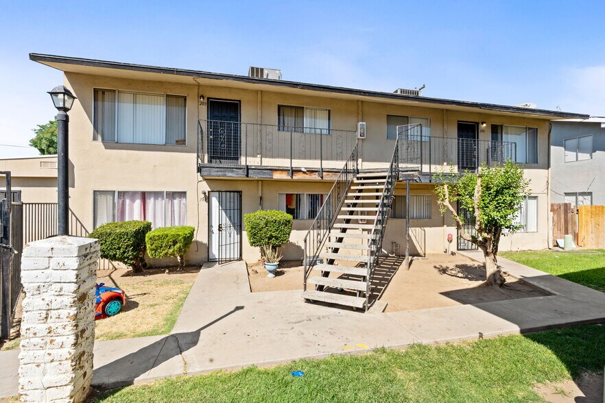 More Photos Of 475 N Manila Ave, Fresno Apartments For Sale