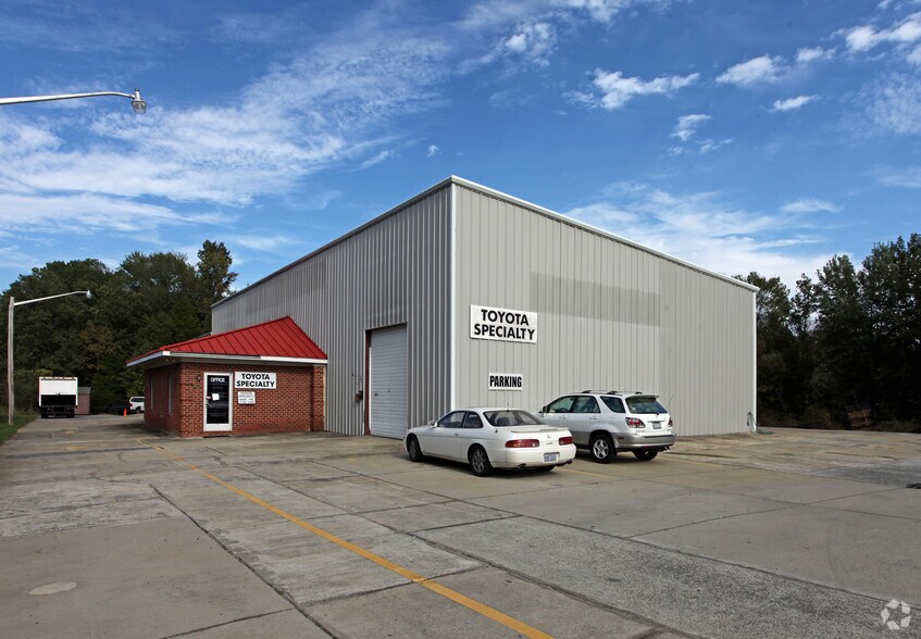 More Photos Of 2023 Richard Baker Dr, Stallings Service For Lease