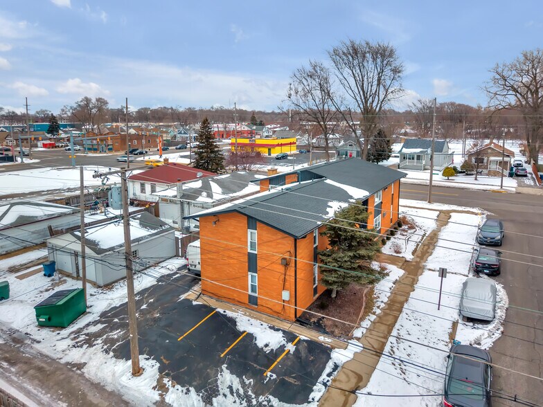 More Photos Of 6922 Columbia ave, Hammond Multifamily For Sale