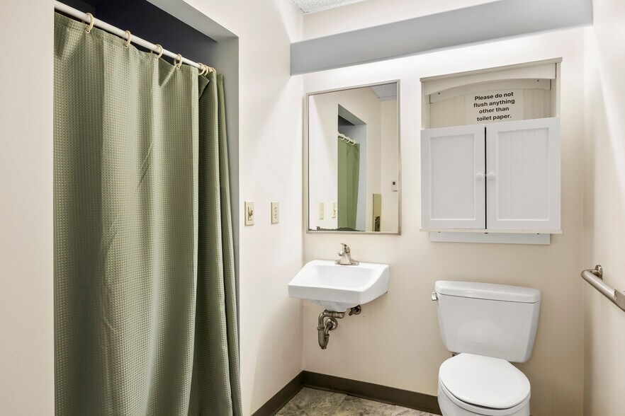 More Photos Of 25 Delaware Ave, Delmar Office For Lease