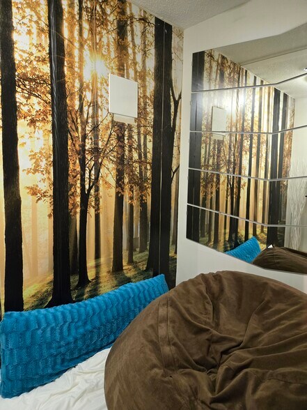 More Photos Of 3739 Wilkens Ave, Baltimore Medical For Lease