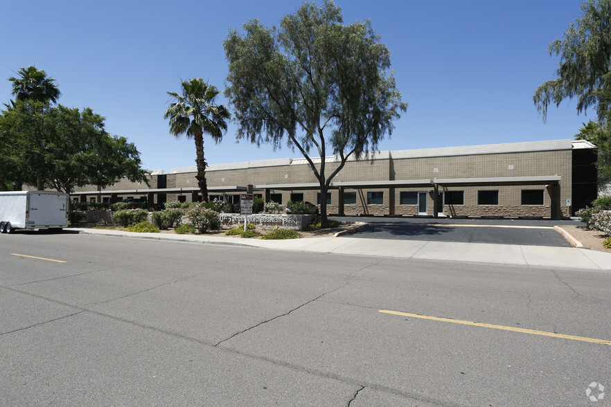 16055 N Dial Blvd, Scottsdale, AZ 85260 - Industrial For Lease Cityfeet.com