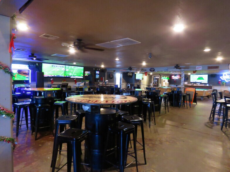 More Photos Of 2627 HWY 361, Ingleside Restaurant For Sale