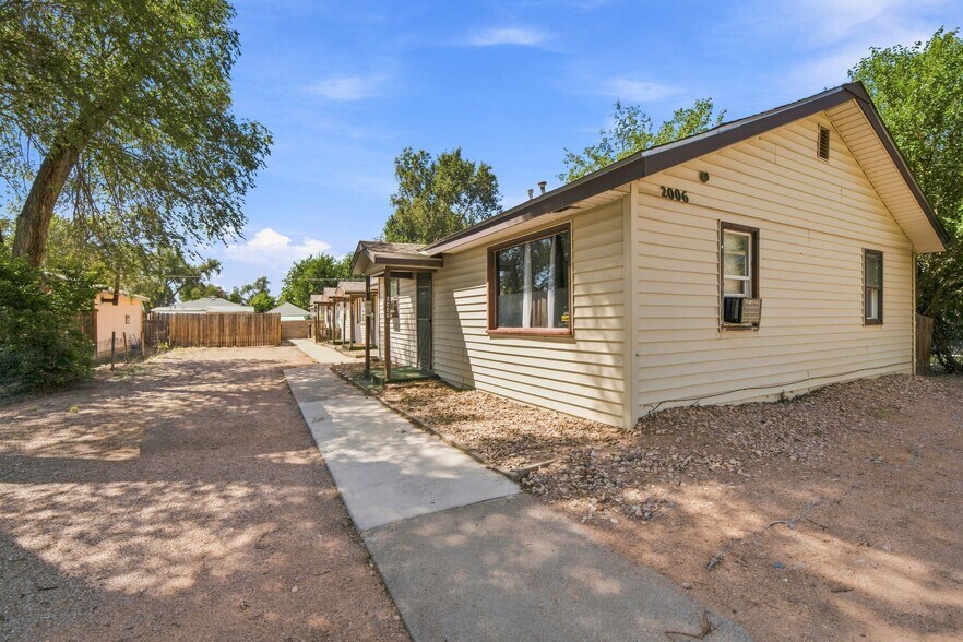 Primary Photo Of 2006 E 7th St, Pueblo Multifamily For Sale