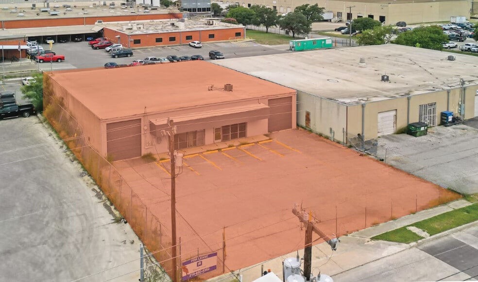 Primary Photo Of 1053 Grubb St, San Antonio Service For Sale