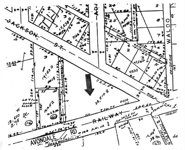 More Photos Of 17000 Avondale Way NE, Redmond Bank For Sale