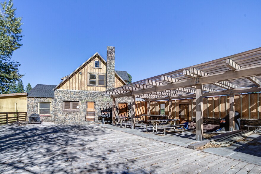 More Photos Of 13255 Circle Dr, Old Station Apartments For Sale