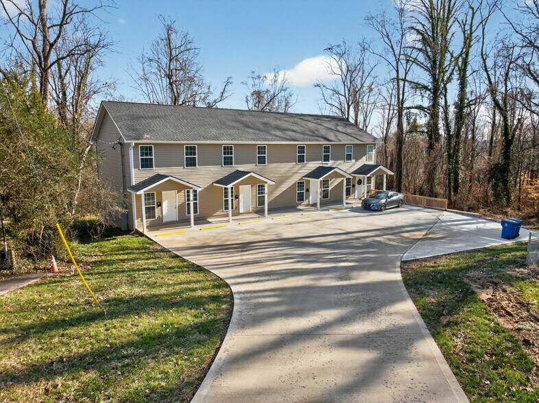 More Photos Of , Oak Ridge Unknown For Sale