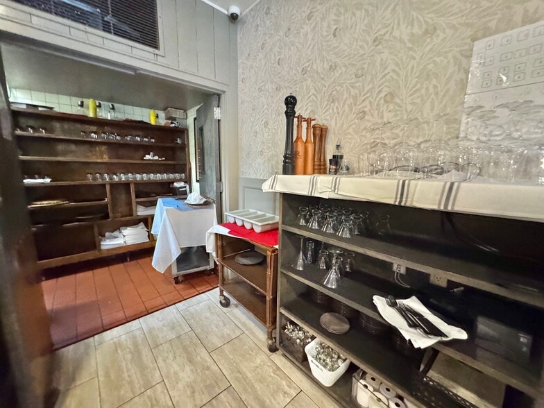 More Photos Of 3943 Merrick Rd, Seaford Storefront Retail Office For Sale