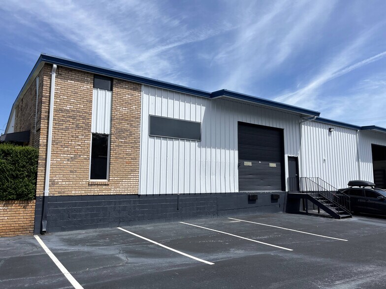 Primary Photo Of 1701-1761 McCoba Dr SE, Smyrna Distribution For Lease