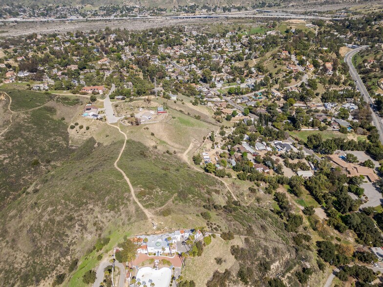 More Photos Of 10131 Johanna Ave, Sunland Land For Sale