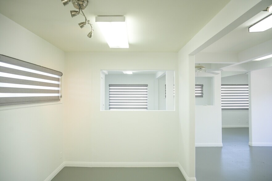 More Photos Of 649-655 W Commonwealth Ave, Fullerton Office For Sale