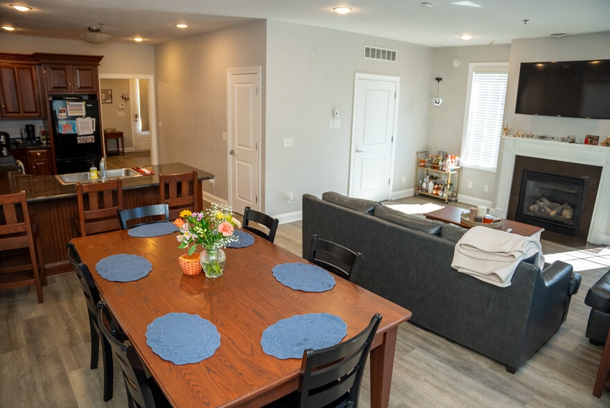More Photos Of 18088-18140 Legacy Village Ct, South Bend Apartments For Sale