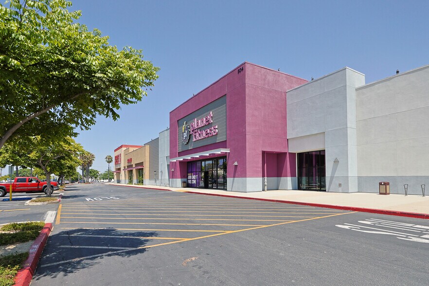 More Photos Of 500-506 Carson Town Ctr N, Carson General Retail For Sale