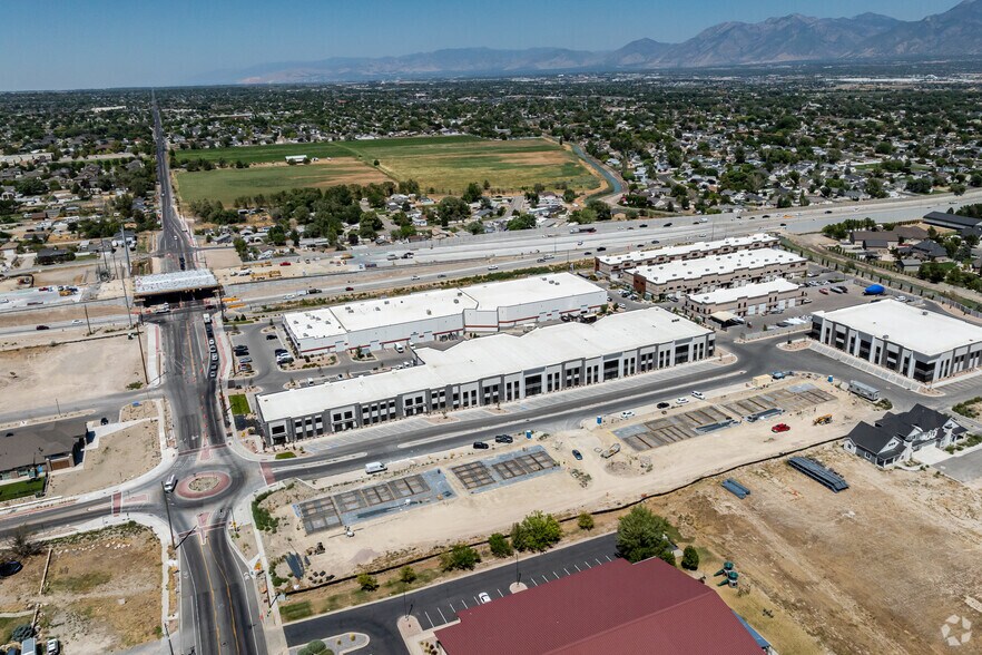 More Photos Of 13927 S 2700 W ln, Bluffdale Flex For Sale