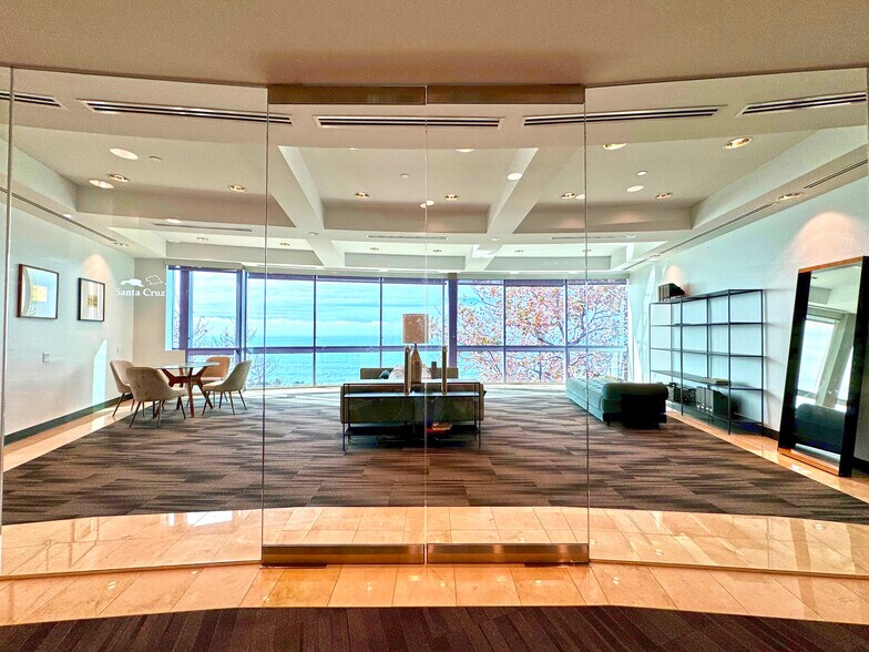 More Photos Of 6307 Carpinteria Ave, Carpinteria Loft Creative Space For Lease