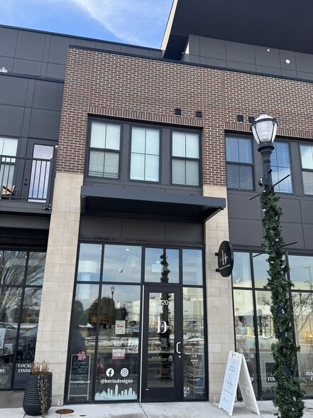 More Photos Of 1302 Main St, Speedway Apartments For Lease