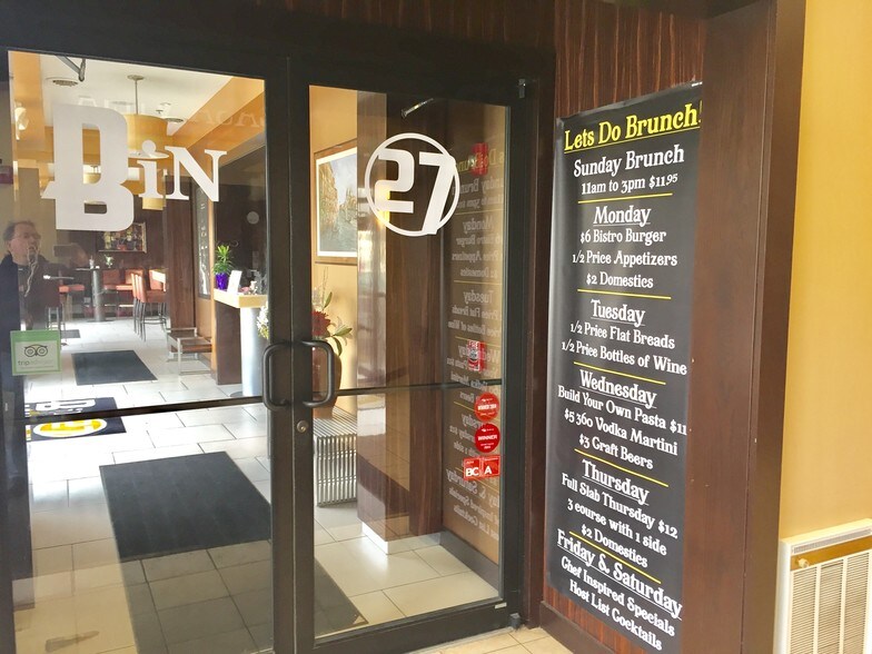 More Photos Of 275 Joliet St, Dyer Office For Sale