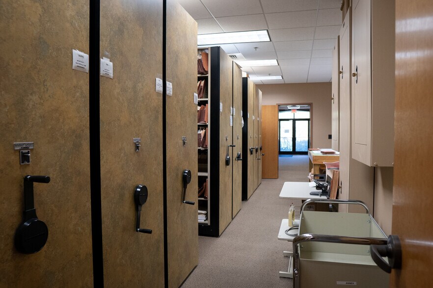 More Photos Of 602 Crescent Pl, Ridgeland Office For Lease