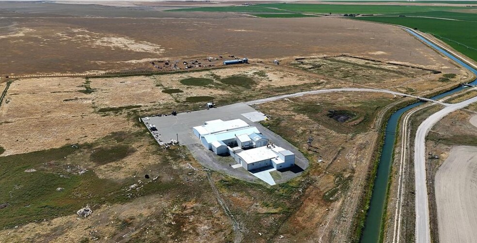 More Photos Of 3512 E Bench Rd, Dillon Manufacturing For Sale