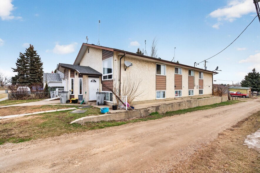More Photos Of 5015 48 St, Legal Apartments For Sale