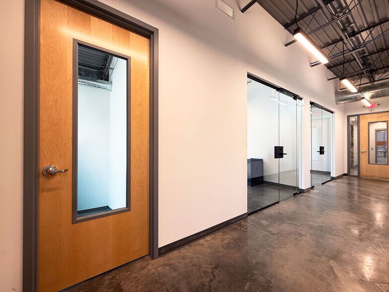 More Photos Of 8989 Weier Rd, Pevely Industrial For Sale