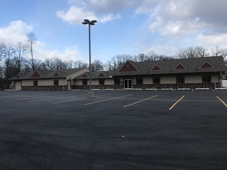 Primary Photo Of 5714 Central Ave, Portage Office For Sale