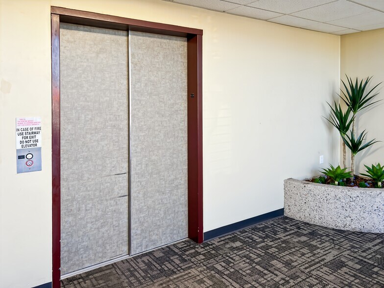 More Photos Of 8760 Cuyamaca St, Santee Coworking Space