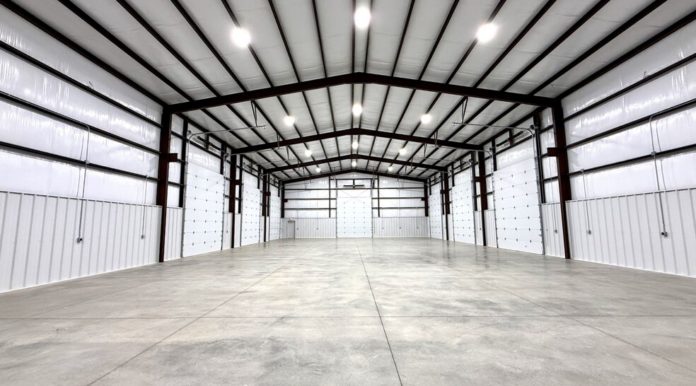 More Photos Of 3001 County 1279 rd, Midland Warehouse For Lease