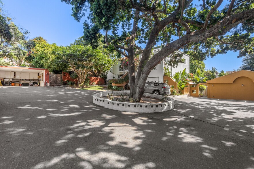 More Photos Of 273 Hillcrest Dr, Encinitas Apartments For Sale