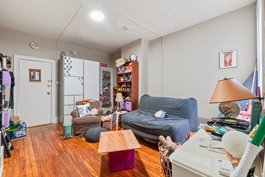 More Photos Of 2815 N Calvert St, Baltimore Apartments For Sale