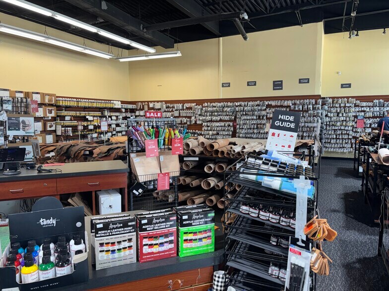 More Photos Of 7601 W Sam Houston S, Houston Storefront For Sale