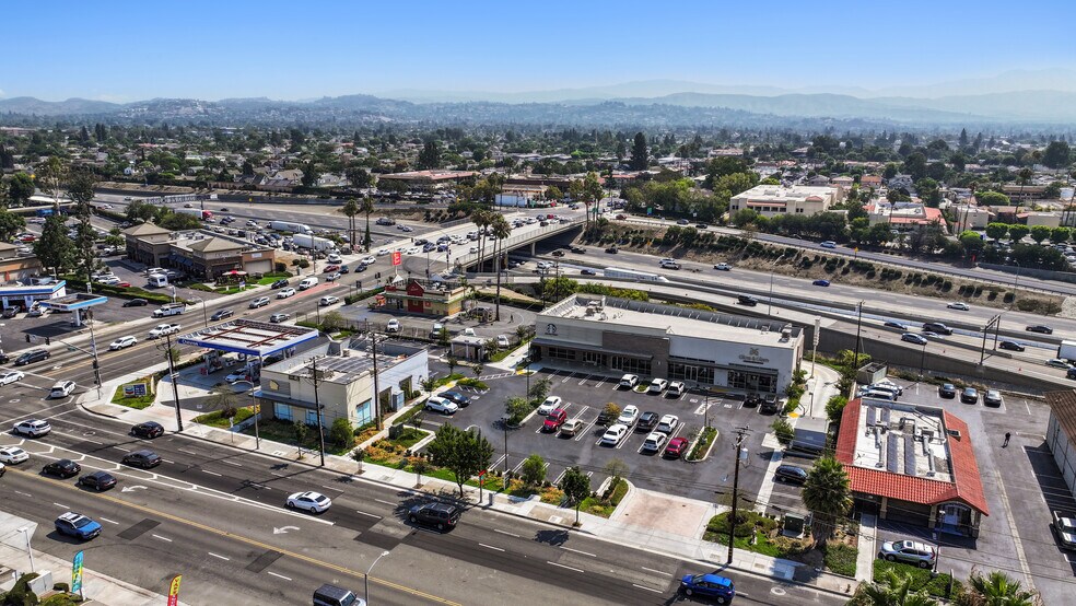 More Photos Of 301 N Tustin Ave, Santa Ana Unknown For Lease